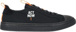 Zapatillas veganas negras vintage con mensaje no planet B act now ecoalf-TodoVegano.eu