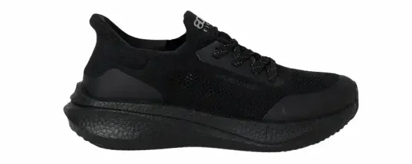 Zapatilla Vegana negra resistente hecha de hemp anchas y primeras plantillas de cañamo.